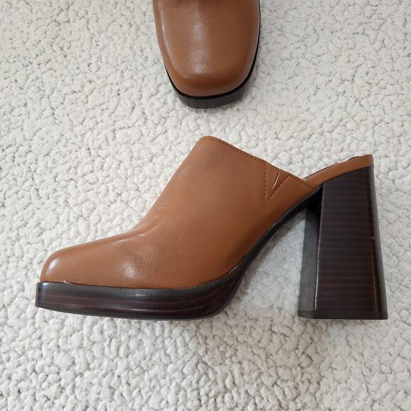 NIB AQUA "MODA" mule clog slips on heeled leather shoes womens size 10M - Picture 2 of 6